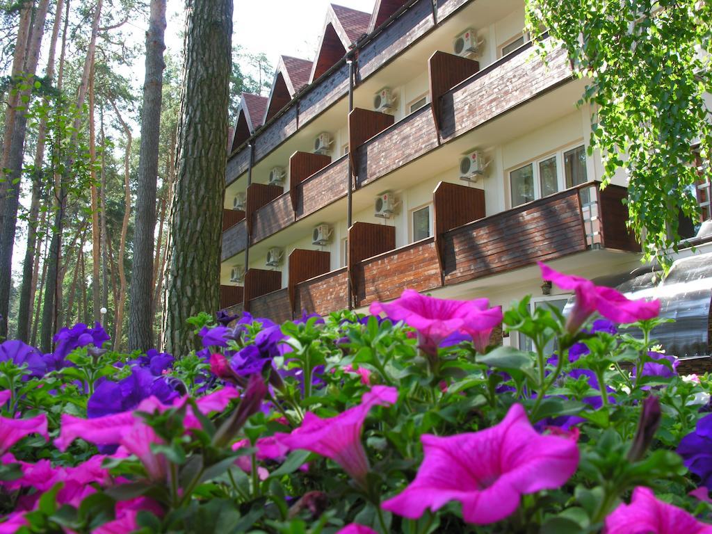 Ukraina Hotel チェルカースィ エクステリア 写真